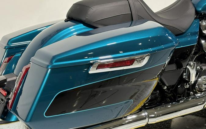 2026 Harley-Davidson® Road Glide® Teal Thunder / Vivid Black Trim Chrome