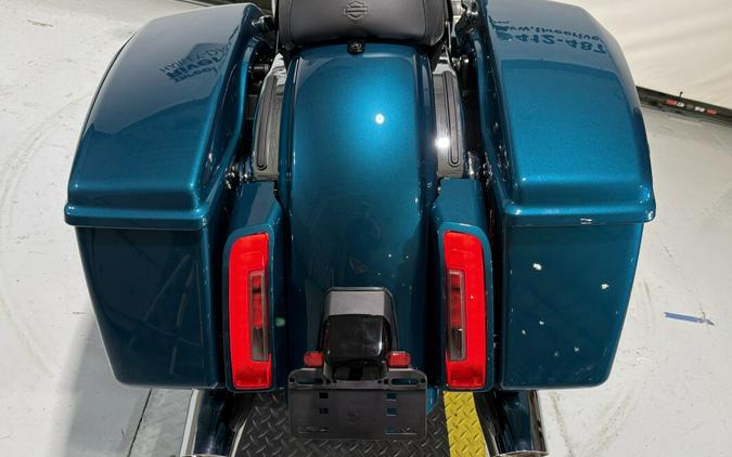 2026 Harley-Davidson® Road Glide® Teal Thunder / Vivid Black Trim Chrome