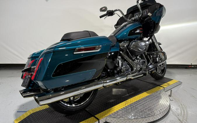 2026 Harley-Davidson® Road Glide® Teal Thunder / Vivid Black Trim Chrome