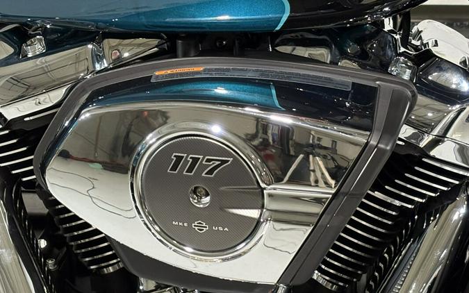 2026 Harley-Davidson® Road Glide® Teal Thunder / Vivid Black Trim Chrome