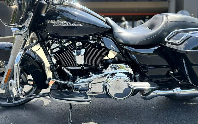 FLHX 2019 Street Glide®