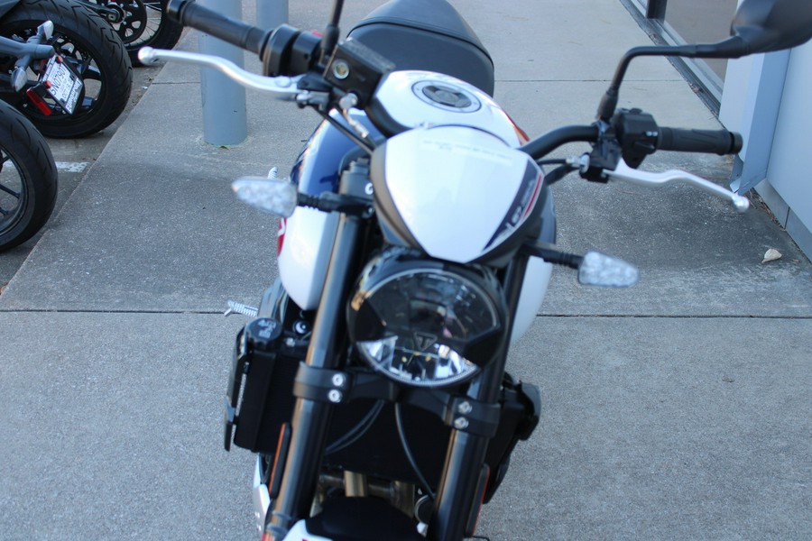 2025 Triumph Trident 660 Triple Tribute Edition