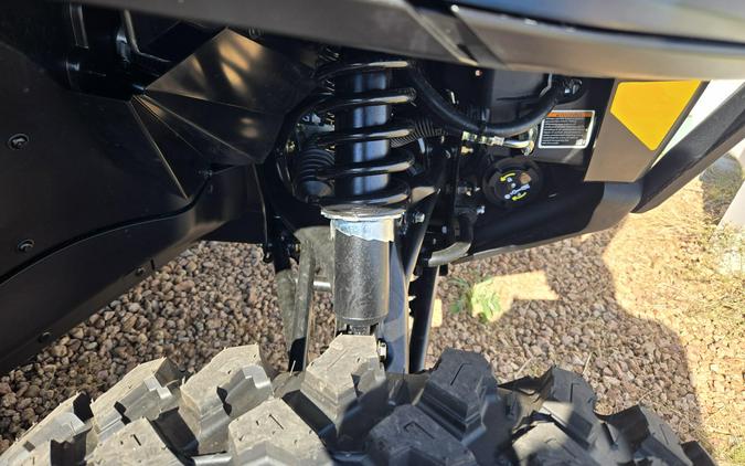 2026 CAN-AM DEFENDER 6X6 LIMITED HD10