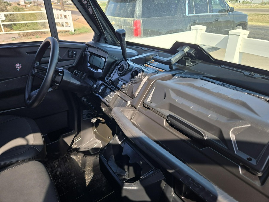 2026 CAN-AM DEFENDER 6X6 LIMITED HD10