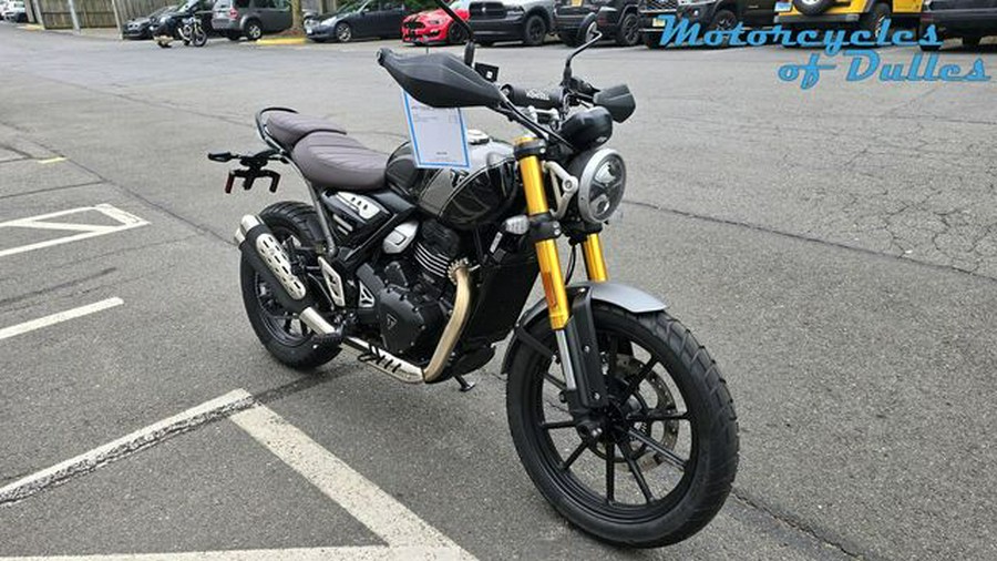 new 2024 Triumph Scrambler 400X