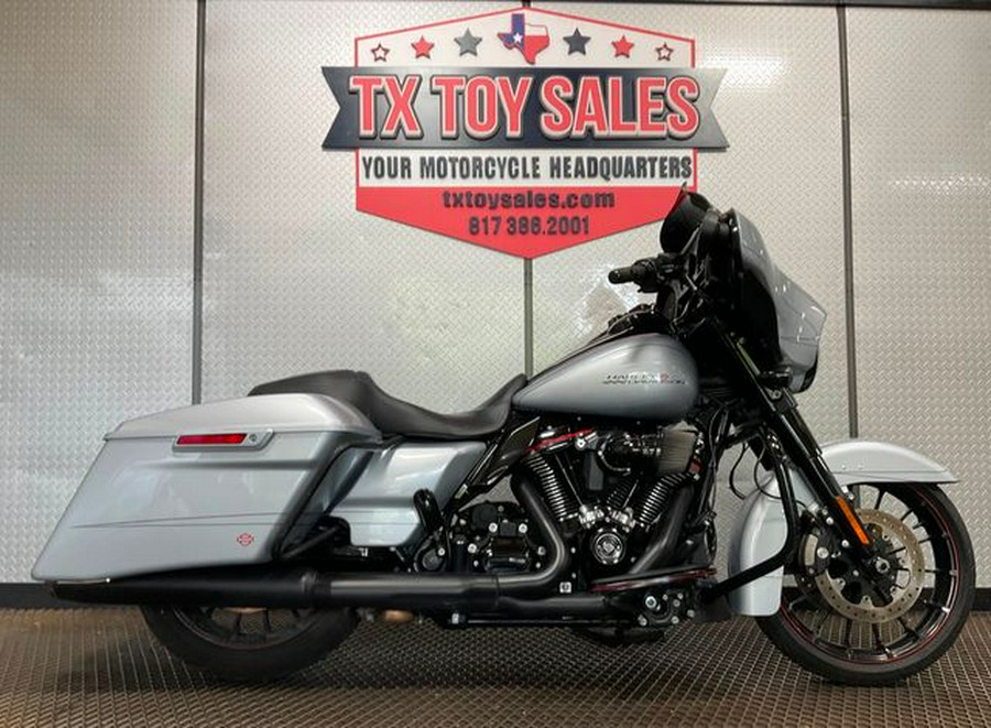 2019 Harley-Davidson Street Glide Special