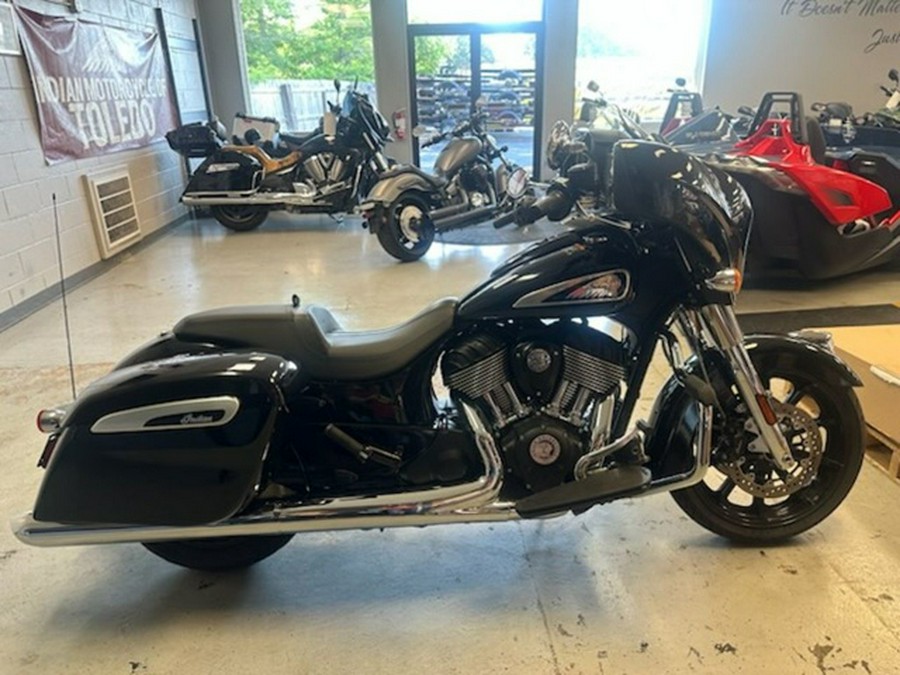 2022 Indian Chieftain Black Metallic