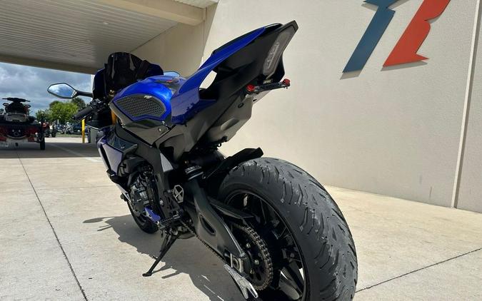 2018 Yamaha YZF R1