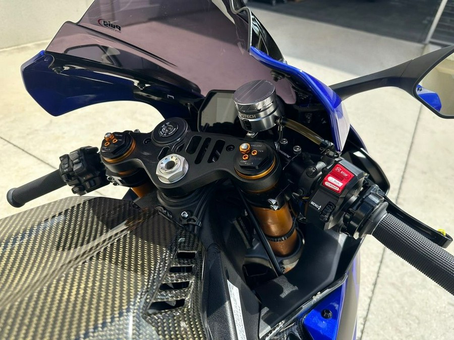 2018 Yamaha YZF R1