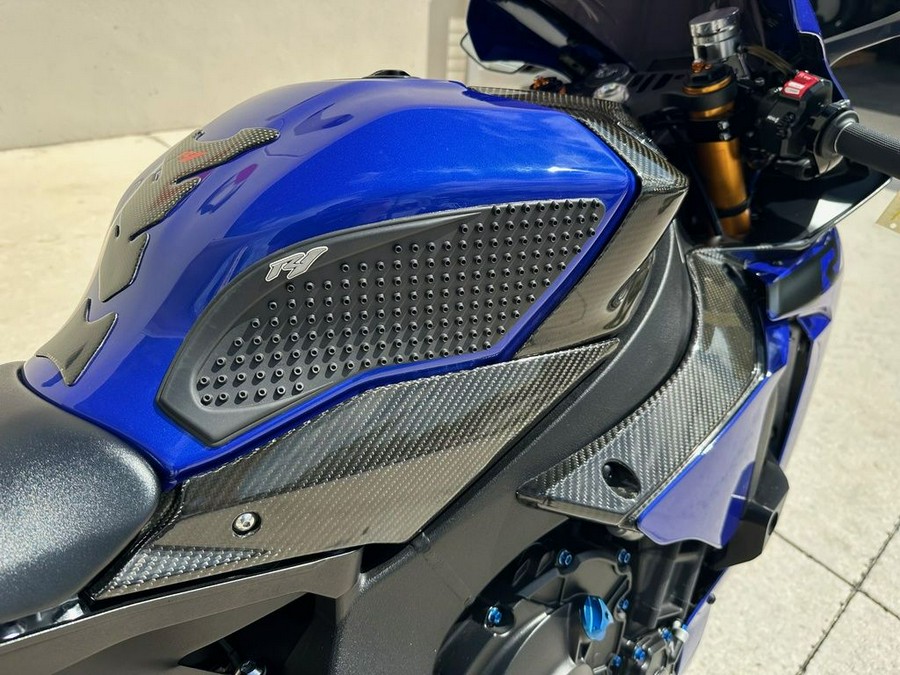 2018 Yamaha YZF R1