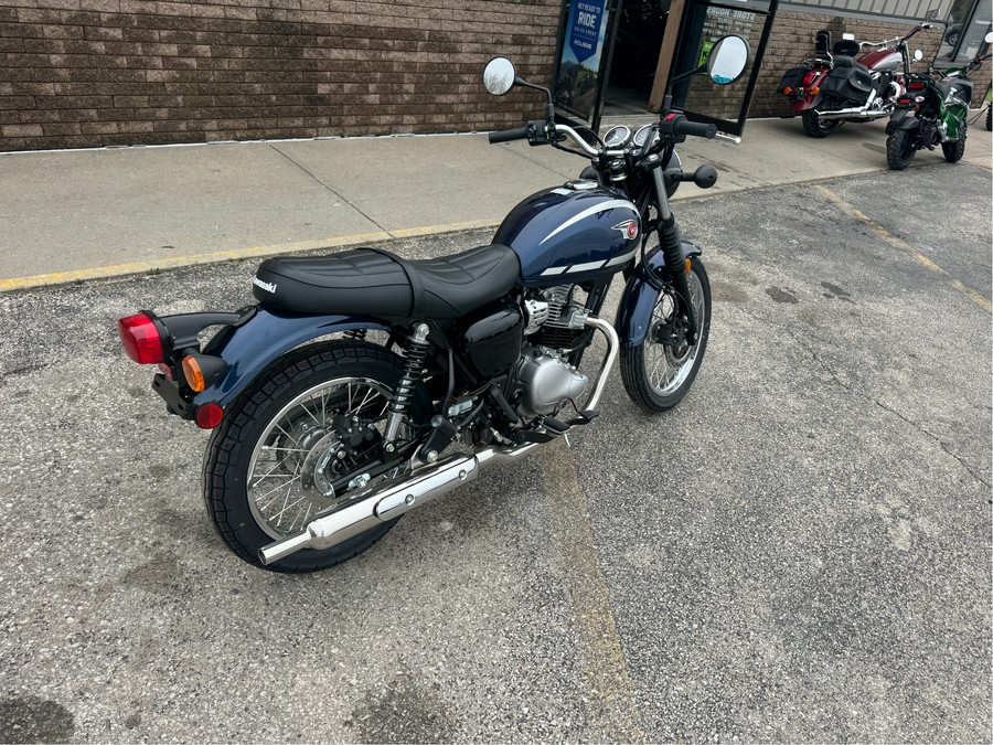 2025 Kawasaki W230 ABS