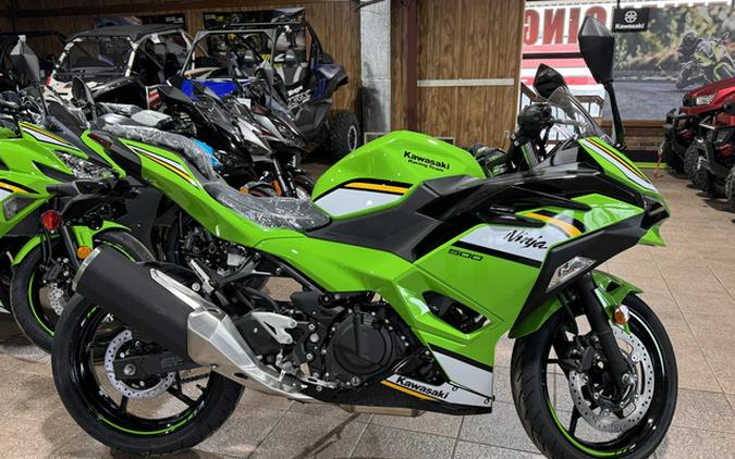 2025 Kawasaki Ninja 500 KRT Edition SE ABS