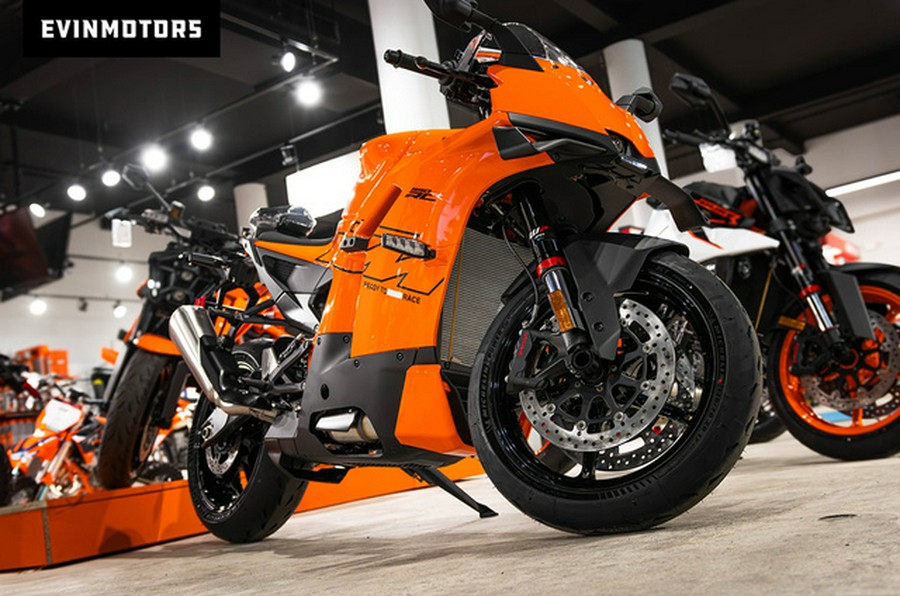 2026 KTM RC 990 R