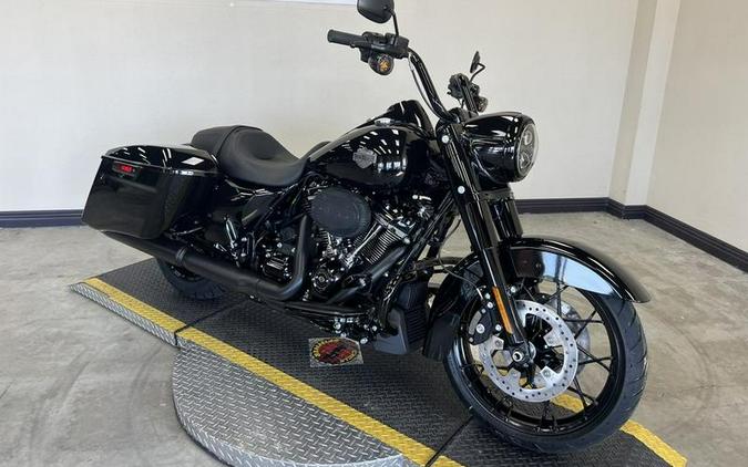 2024 Harley-Davidson® FLHRXS - Road King® Special