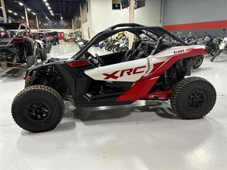 2025 Can-Am Maverick X3 X RC Turbo RR 64