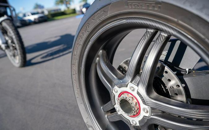 2022 Ducati Streetfighter V4 SP