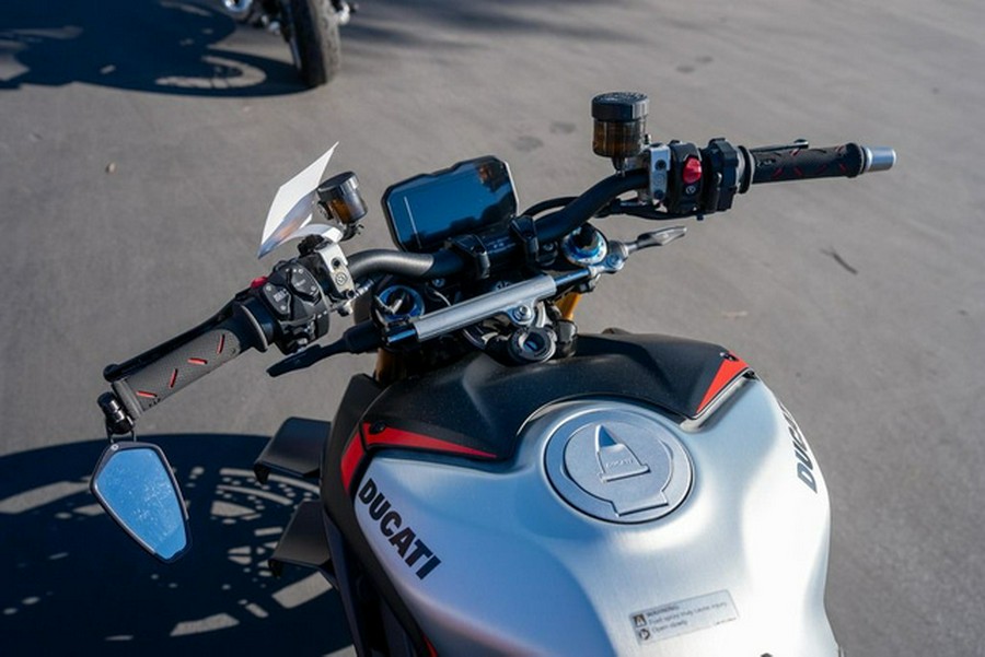 2022 Ducati Streetfighter V4 SP Winter Test V4 SP