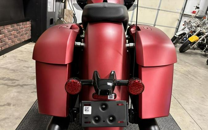 2024 Indian Motorcycle® Challenger® Dark Horse® w/PowerBand Audio Pkg Sunset Red Smoke