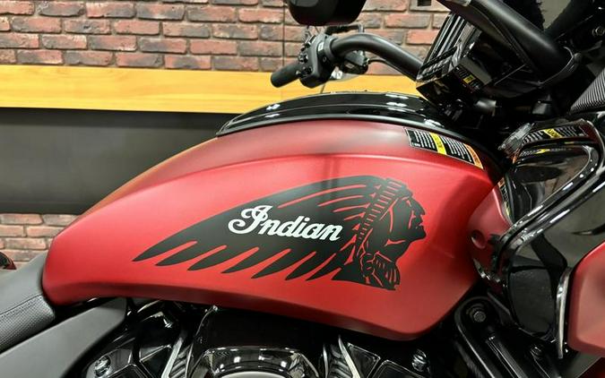 2024 Indian Motorcycle® Challenger® Dark Horse® w/PowerBand Audio Pkg Sunset Red Smoke