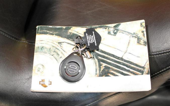 2010 Harley-Davidson® FLHTK - Electra Glide® Ultra Limited