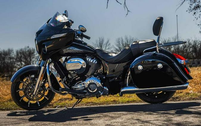 2017 Indian Motorcycle® Chieftain® Limited Thunder Black