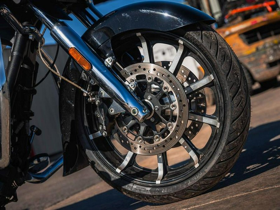 2017 INDIAN N17TCNAAAA