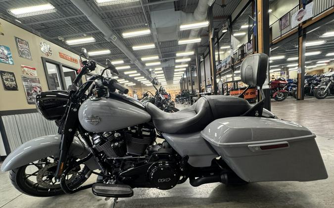 2025 Harley-Davidson Road King Special
