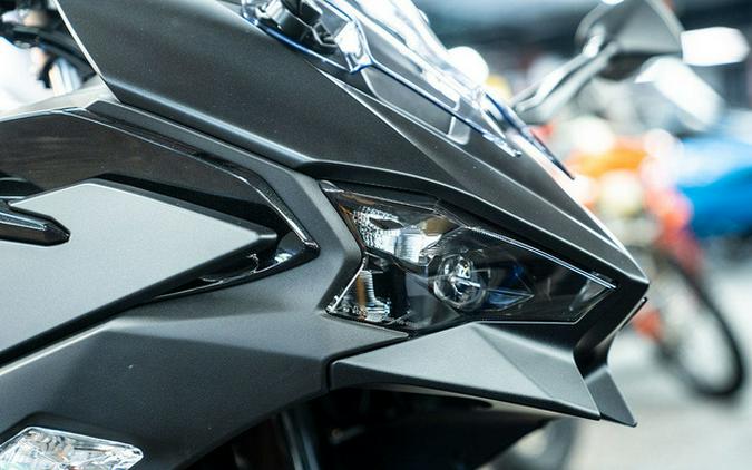2026 Kawasaki Ninja 500 ABS Metallic Flat Spark Black