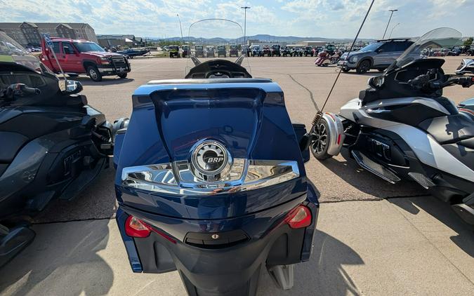 2011 Can-Am Spyder® RT-S SE5