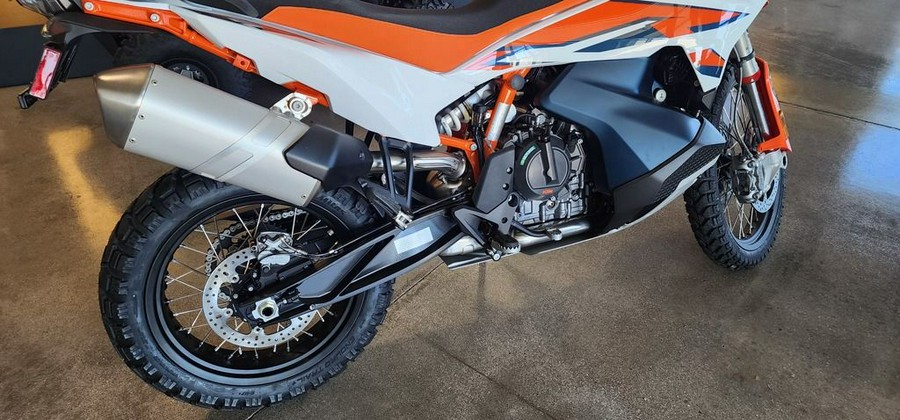 2024 KTM 890 Adventure R