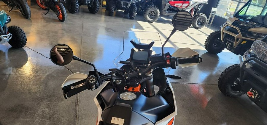 2024 KTM 890 Adventure R
