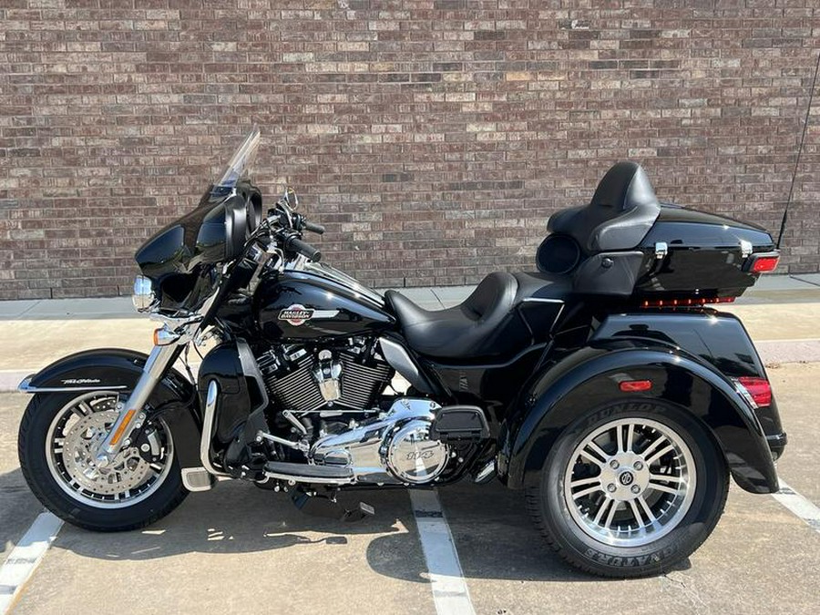 2024 Harley-Davidson® FLHTCUTG - Tri Glide® Ultra