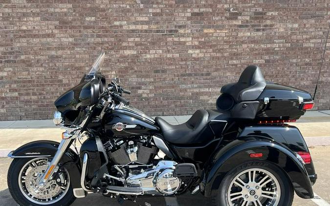 2024 Harley-Davidson® FLHTCUTG - Tri Glide® Ultra