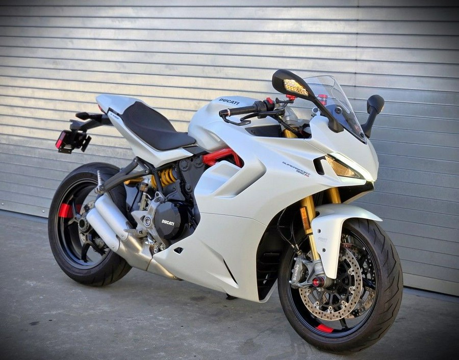 2023 DUCATI SUPERSPORT S