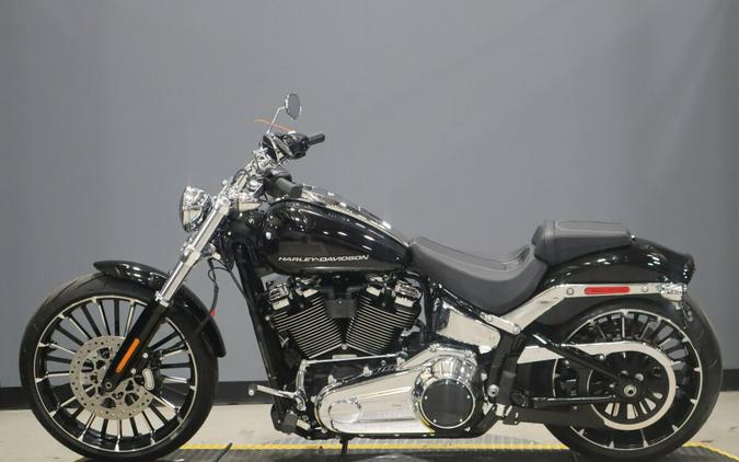 2025 Harley-Davidson Breakout