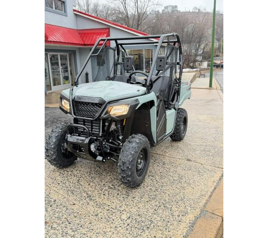 2026 Honda® Pioneer 520