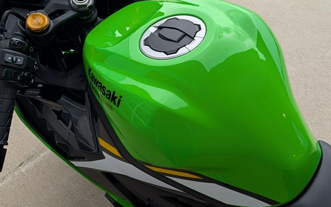 2025 Kawasaki Ninja® ZX™-4RR KRT Edition ABS