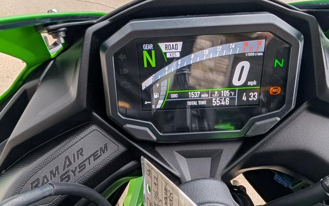 2025 Kawasaki Ninja® ZX™-4RR KRT Edition ABS