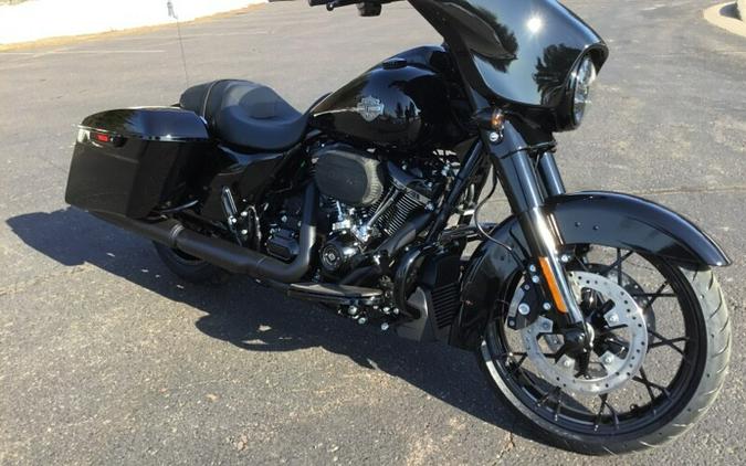 2023 Harley-Davidson® Street Glide® Special BLACK