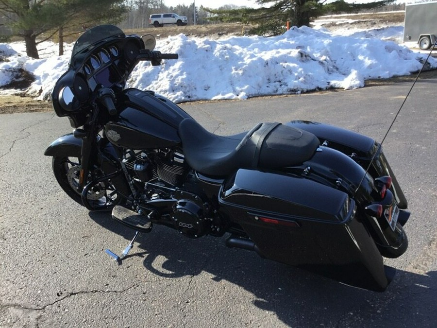 2023 Harley-Davidson® Street Glide® Special BLACK