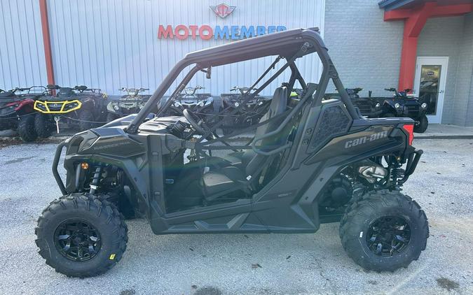 2024 Can-Am® SSV MAV TRAIL DPS 50 700 BK 24