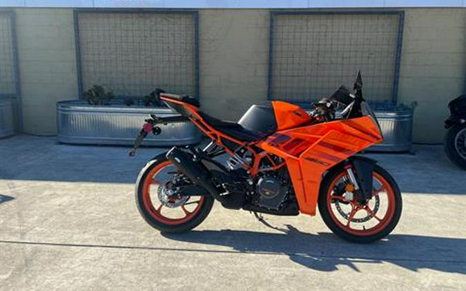 2024 KTM RC 390