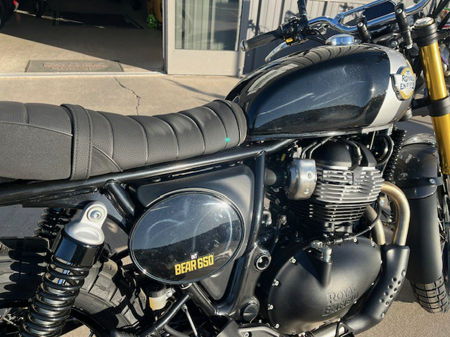 2025 Royal Enfield BEAR 650 GOLDEN SHADOW BLACK