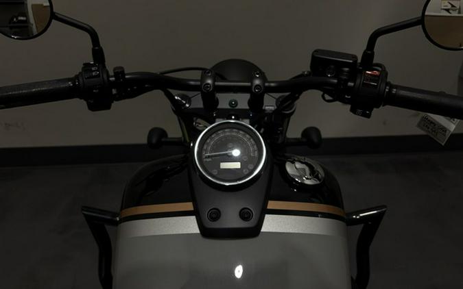 2025 Honda Shadow Phantom ABS