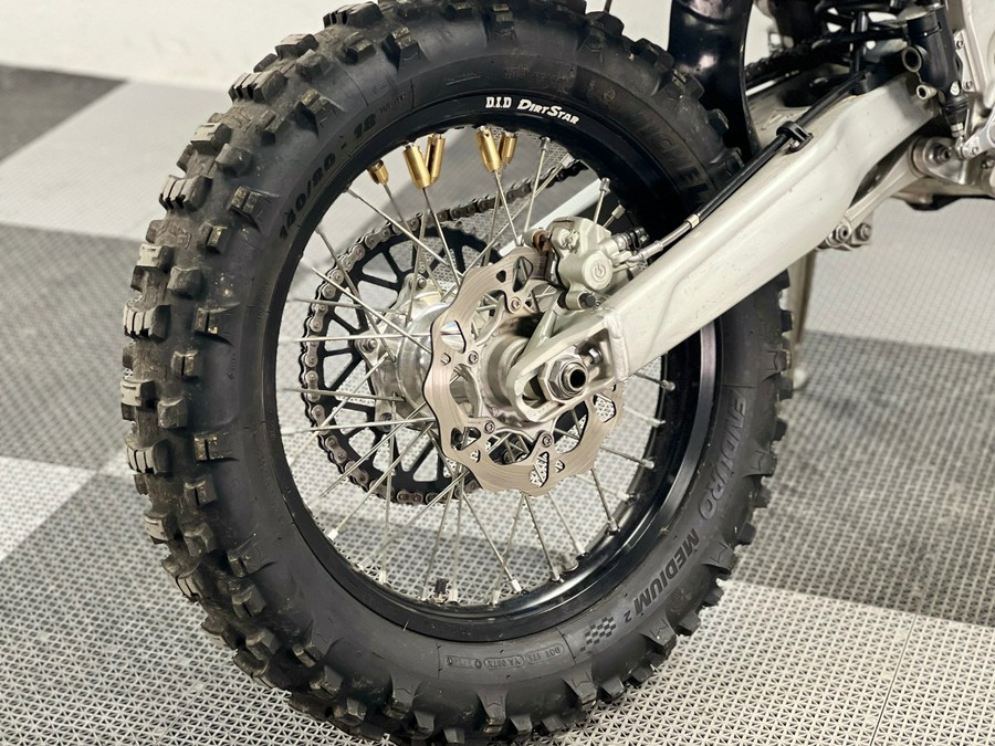 2026 Triumph TF 450-E