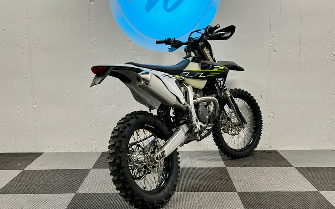 2026 Triumph TF 450-E