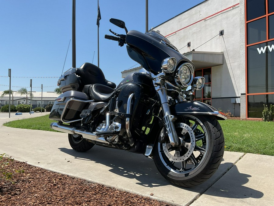 FLHTK 2014 Electra Glide® Ultra Limited