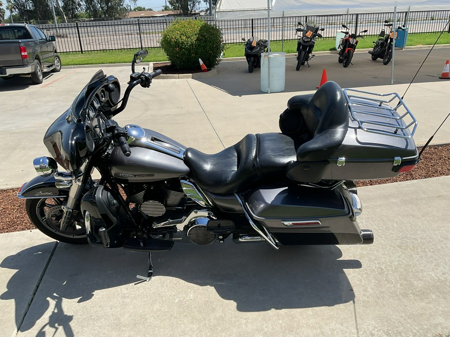 FLHTK 2014 Electra Glide® Ultra Limited