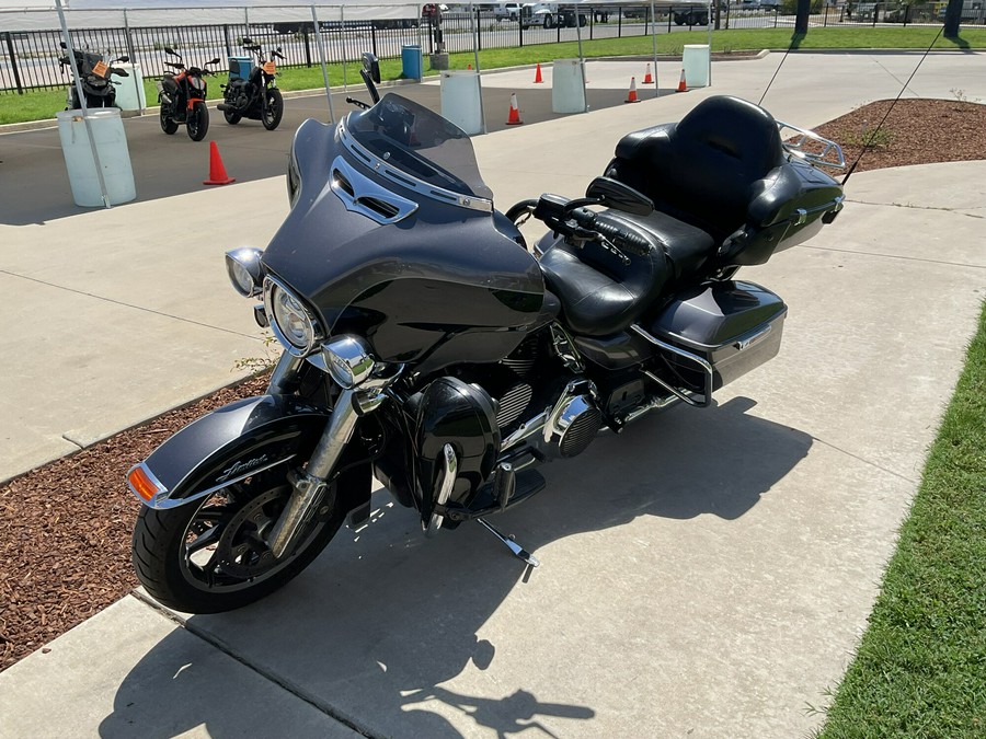 FLHTK 2014 Electra Glide® Ultra Limited