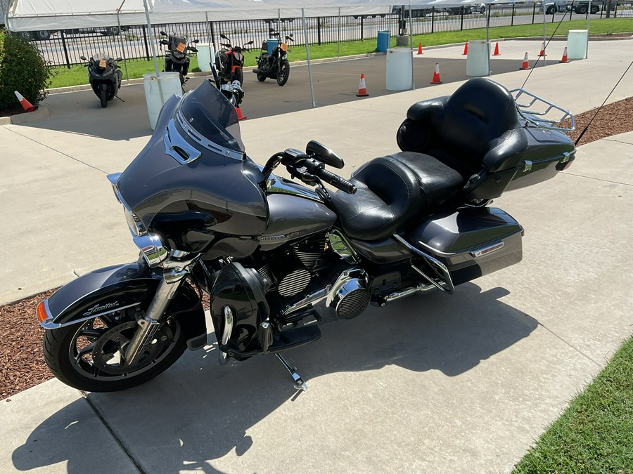 FLHTK 2014 Electra Glide® Ultra Limited